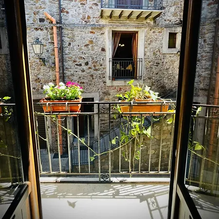 Holiday home Casa Storica Vista Panoramica Borgo Medievale